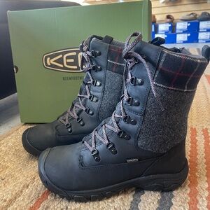 Keen Greta Tall Waterproof Winter NIB